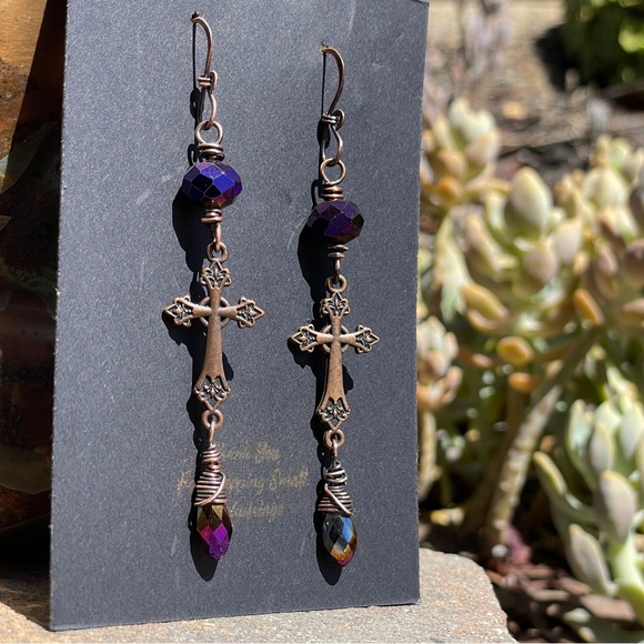 Elegant Purple Cross Dangle Earrings - Picture 12 of 12